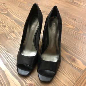 Nine West Black Leather Peep Toe Heels